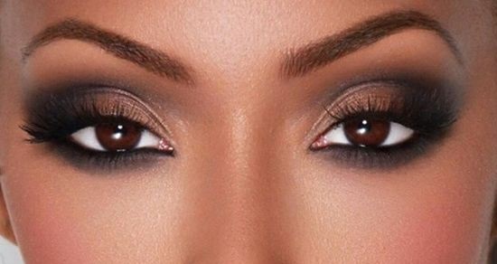 20 Ideas de maquillaje de ojos para chicas morenas - Métodos Para Ligar